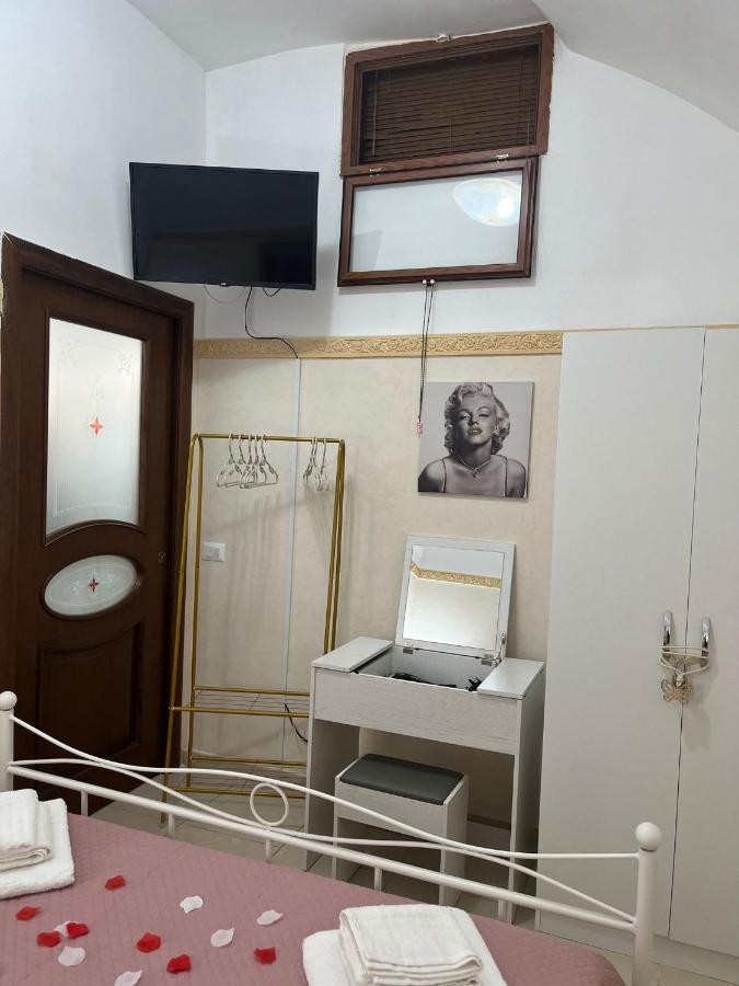 O' Sole Mio Apartment Napoli Ngoại thất bức ảnh